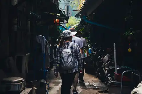Oily Car Parts Alleys