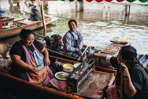 Floating Market